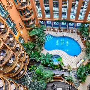 **** Otel Palace Royal Centre-ville Par Jaro Kanada